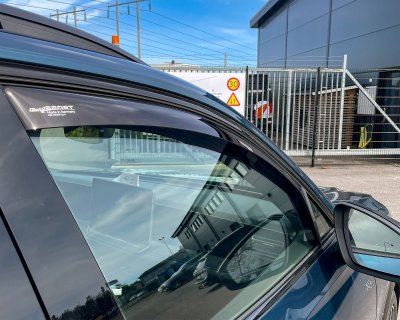 Wind deflectors Volkswagen Tiguan from 2024- | Dark tinted