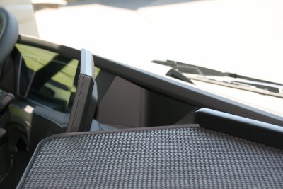 Large table Volvo FH from 2020-