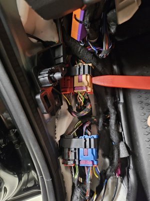 CanM8 CANBUS interface Extra lights Volkswagen Caddy 2024-