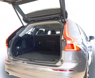 Dog guard for Volvo XC60 2018-