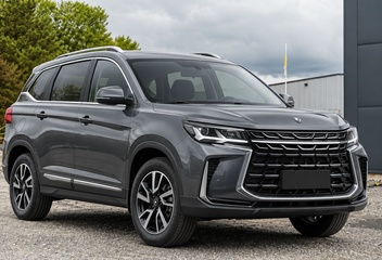 Dongfeng Forthing T5 from 2025 and newer