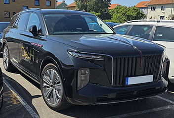 Hongqi E-HS9 from 2020 and newer