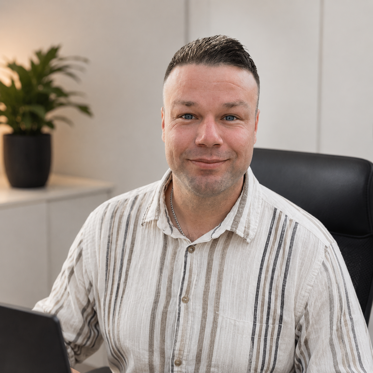 Christoffer - E-commerce Manager