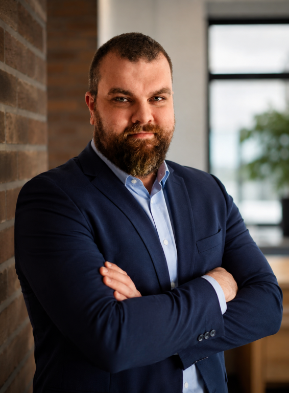Marcus - CEO / Co-owner