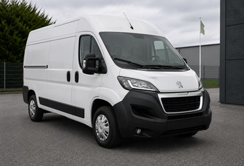 Peugeot Boxer from 2020-2024