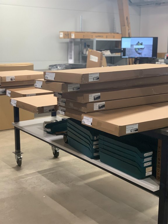 Truck tables in stock at Transportstyling