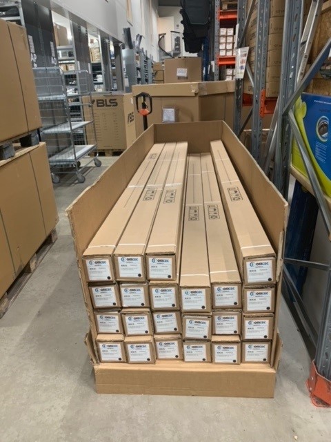 Supply of Bonnet guards, Rear guards & Roof racks to Transportstyling